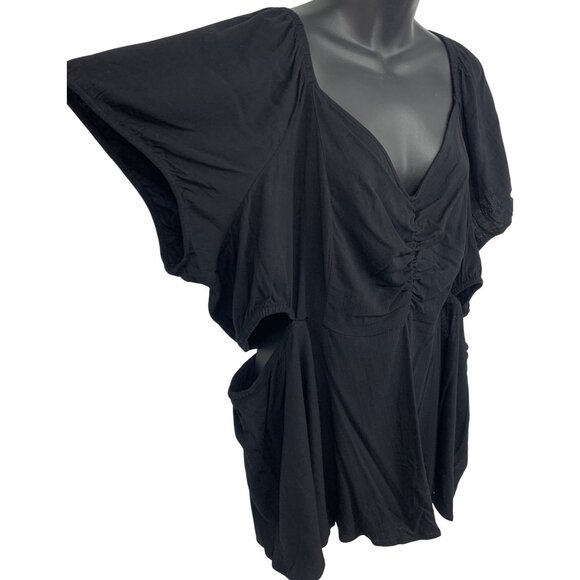 Torrid Plus Size Top Blouse 4 4X Black Ruched V-Neck Tunic Cut Out Side NWT New - Picture 3 of 8
